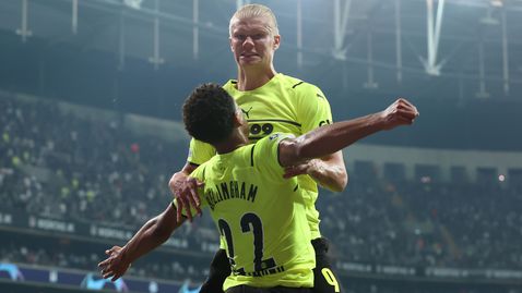 Холанд получи целувка от... Белингам (видео)