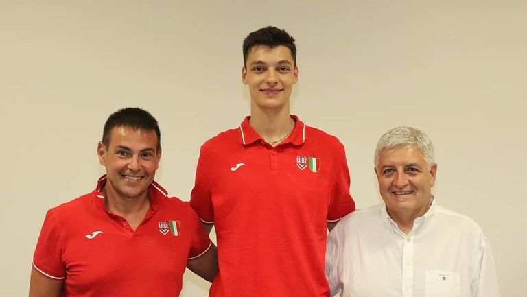 Старши треньорът на на шампиона на Италия Кучине Лубе Чивитанова