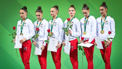 Весела Лечева поздрави ансамбъла за златния медал на Световното