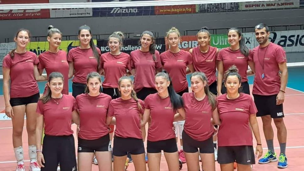 Казанлък с нови попълнения в състава и треньорския щаб