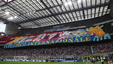 „Курва Суд“ се подигра за загубения финал в ШЛ, а тифозите на Интер оприличиха Милан на плъх
