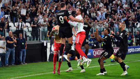  Влахович избави Ювентус против Борусия (Дортмунд) след необикновено второ полувреме 