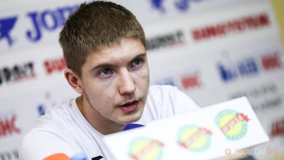 Семион Болдирев и Кирил Георгиев със загуби на Европейското по бокс в София