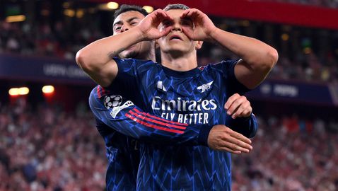 Резерви зарадваха Арсенал с късни голове в Билбао