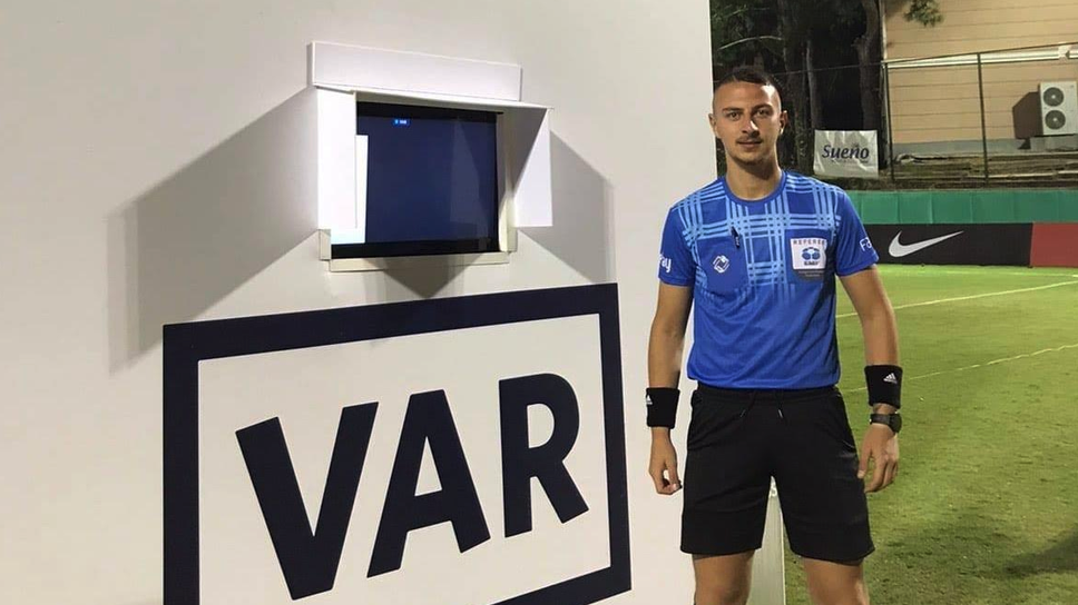 Александър Вангелов с престижен наряд на международен турнир по мини футбол