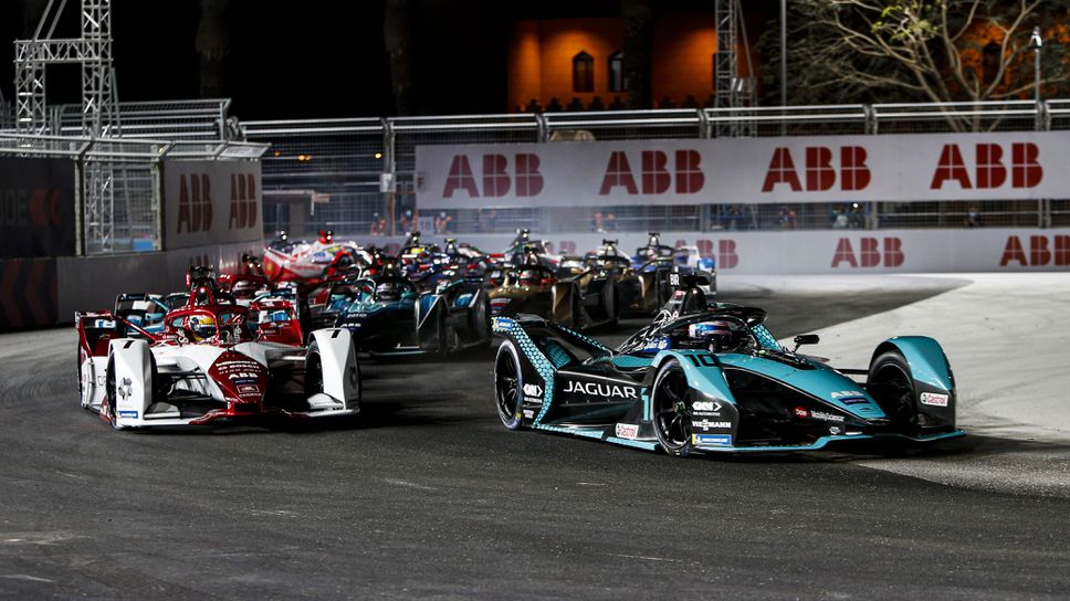 Формула Е нанесе известни корекции по календара си за 2022 година