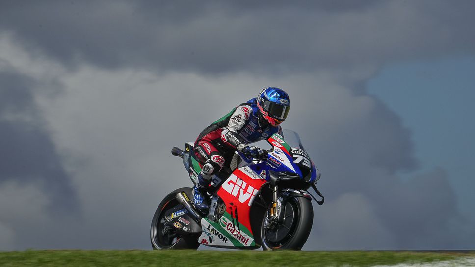 Алекс Маркес отнесе наказание за удара с Джак Милър в Австралия