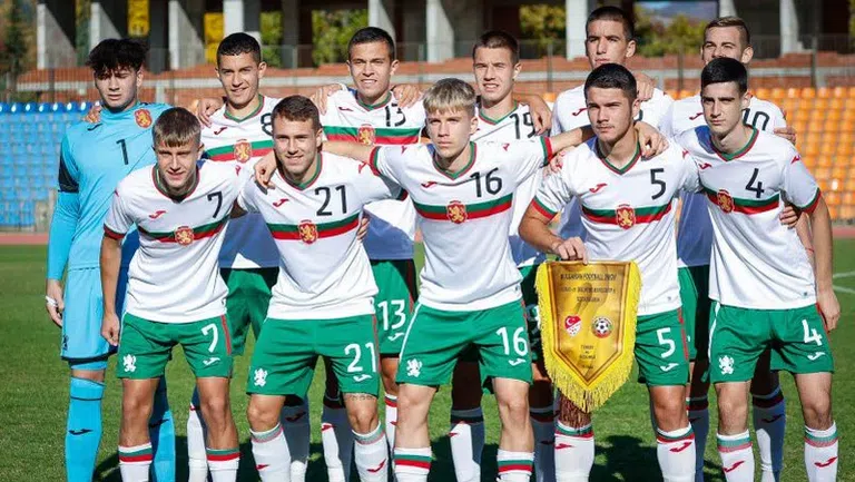 България U17 остана с минимални шансове за Евро 2023 след нова загуба от Турция