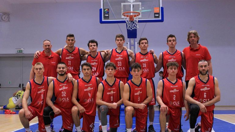 Благоевградският Евробаскет спечели историческа първа победа в мъжкия баскетбол Възпитаниците