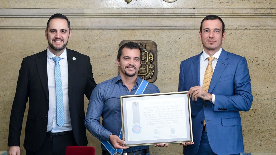 Кметът на София Васил Терзиев и председателят на Столичния общински