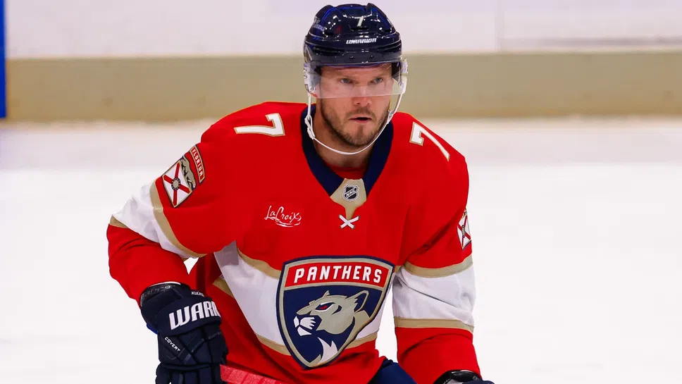 Защитникът на хокейния Флорида Пантърс Дмитрий Куликов е претърпял операция