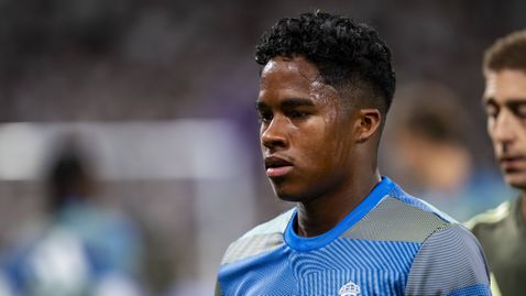 Манчестър Юнайтед е сред клубовете, които искат Ендрик под наем