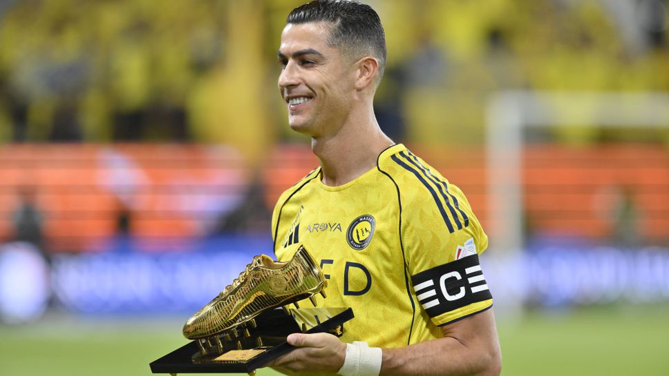 Кристиано Роналдо продължава да бъде най скъпоплатеният футболист в света за