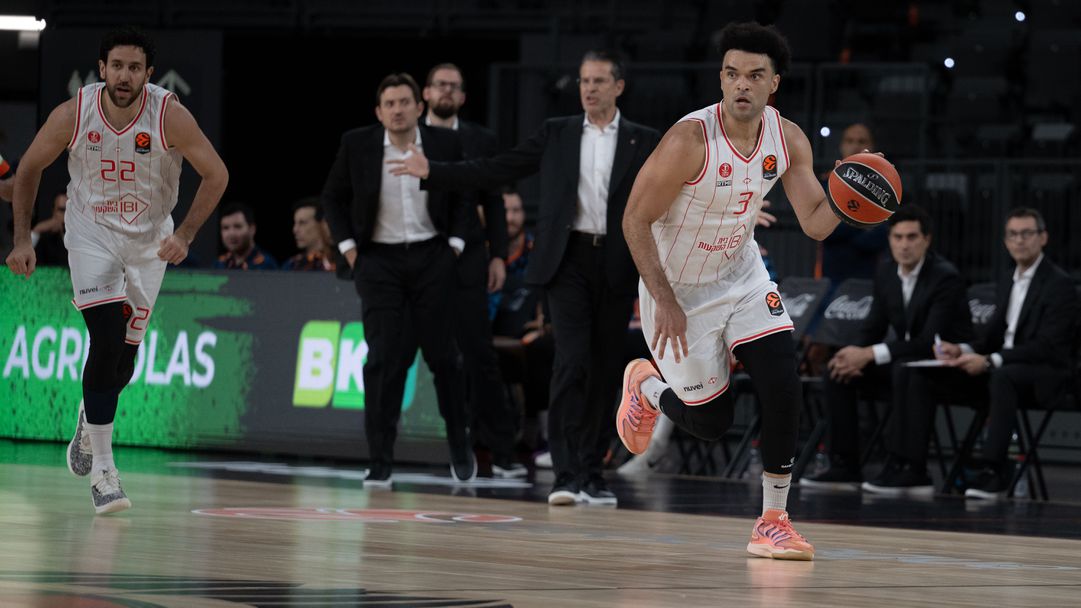 Апоел гони четвърта победа в Евролигата срещу тежък съперник