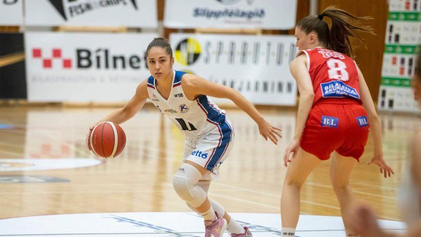 Константинова на ниво при победа на Кефлавик