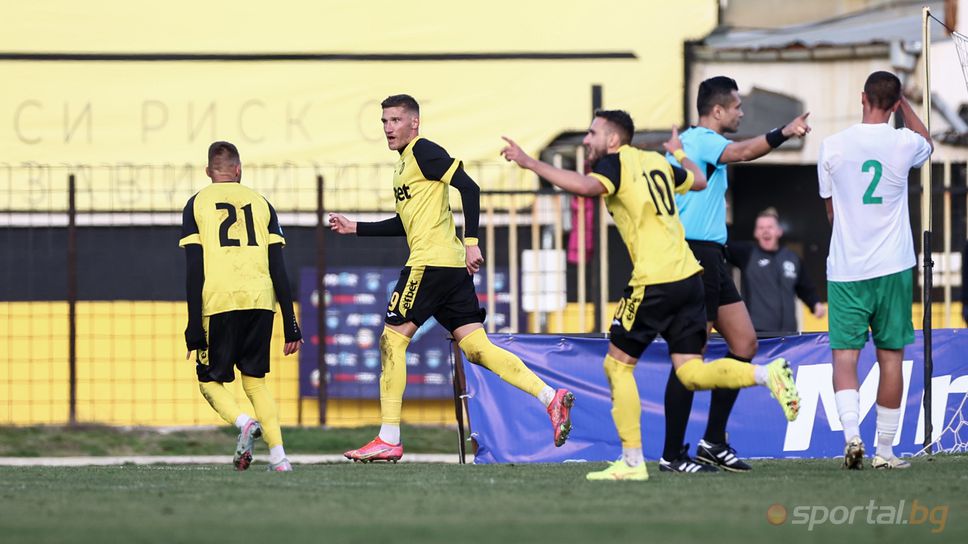 Миньор без голмайстора си на "Ивайло", двама се завръщат за "чуковете"