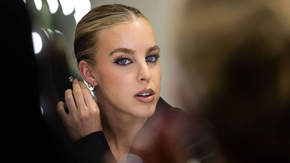 Кийли Ходжкинсън с личен рекорд на 400 метра в зала