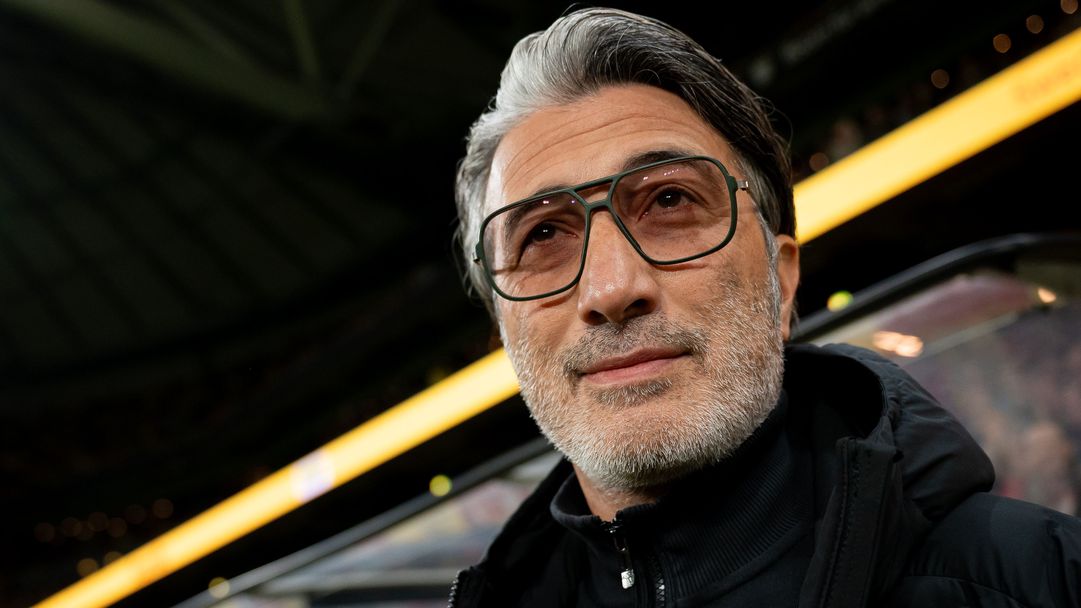 Селекционерът на Швейцария: Малко е разочароващо, че не успяхме да си осигурим класиране у дома