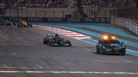 ФИА ще анализира използването на колата за сигурност в Гран При на Абу Даби