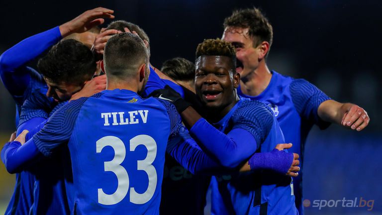 Арда успя да картотекира новите си попълнения Ласана Ндиайе Ел