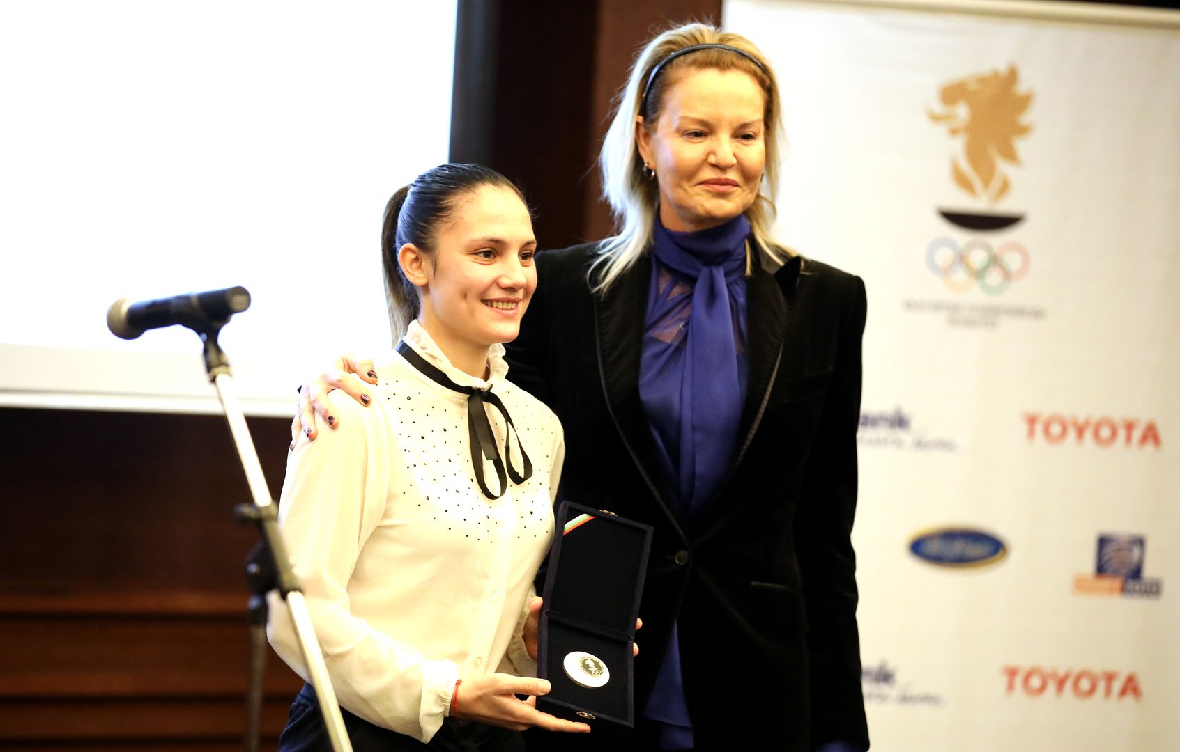 Церемония по връчването на годишните награди "Спортен Икар"