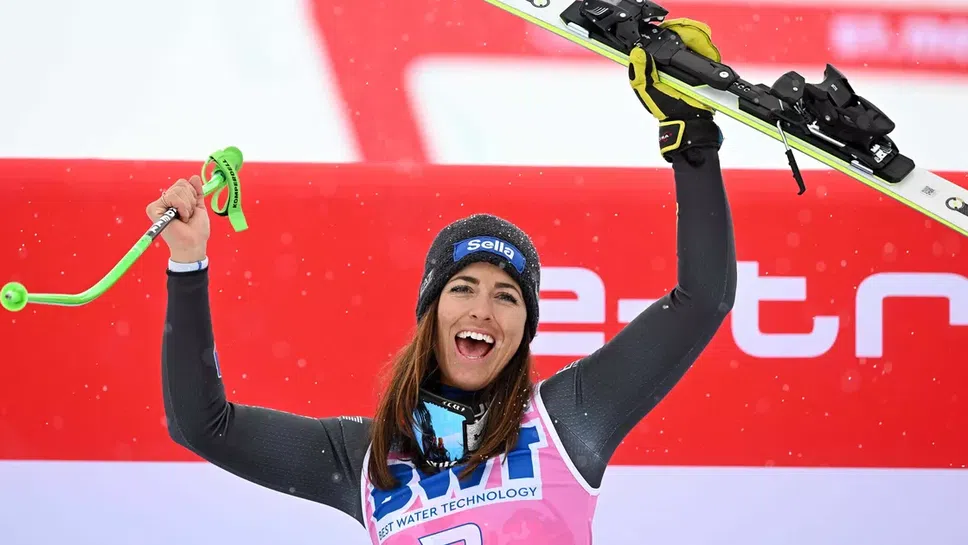 Елена Куртони спечели спускането от Световната купа в Санкт Мориц