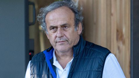 Мишел Платини стана жертва на обир, огромен брой медали и трофеи на легендата са откраднати