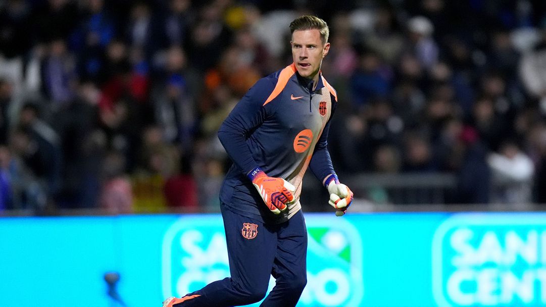 Астън Вила е изпратил запитване за Тер Стеген