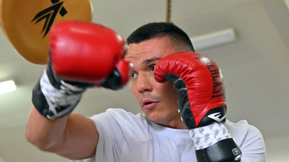 Когато в сряда Тим Цзю излезе към ринга в Сидни