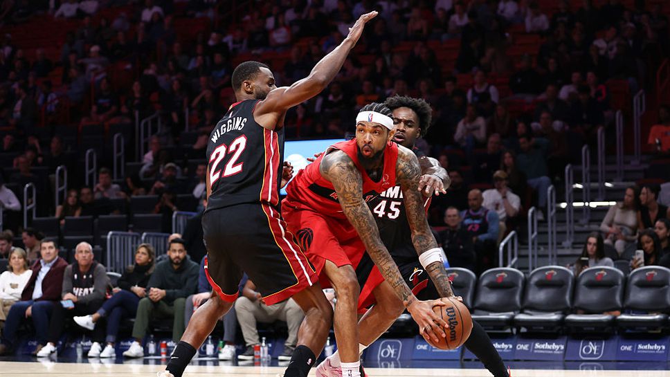 Торонто Раптърс победи Маями Хийт със 106 96 като гост