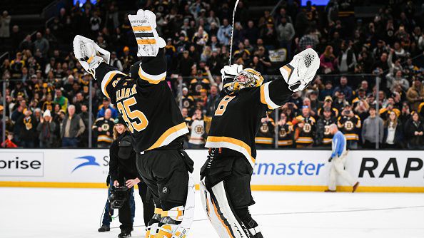 Бостън разгроми Филаделфия с 6:0