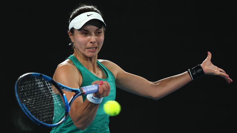 Виктория Томова отпадна в първия кръг на квалификациите на турнира