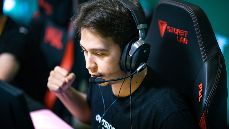 Cloud9 посрещна Тимур "buster" Тулепов