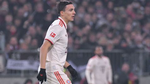 Палиня се завърна към отборните тренировки на Байерн след два месеца