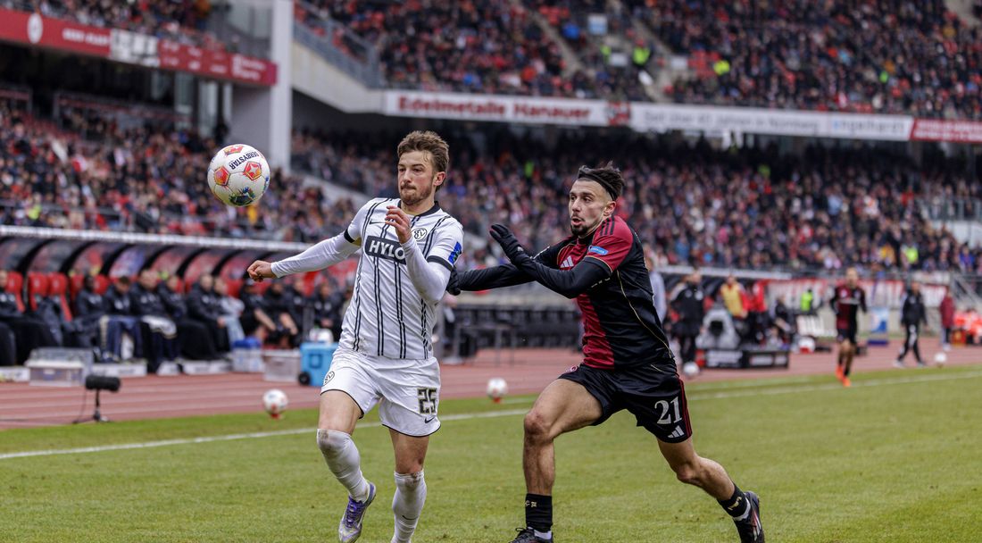 Отборът на Клозе спря Лукас Петков за върха във Втора Бундеслига