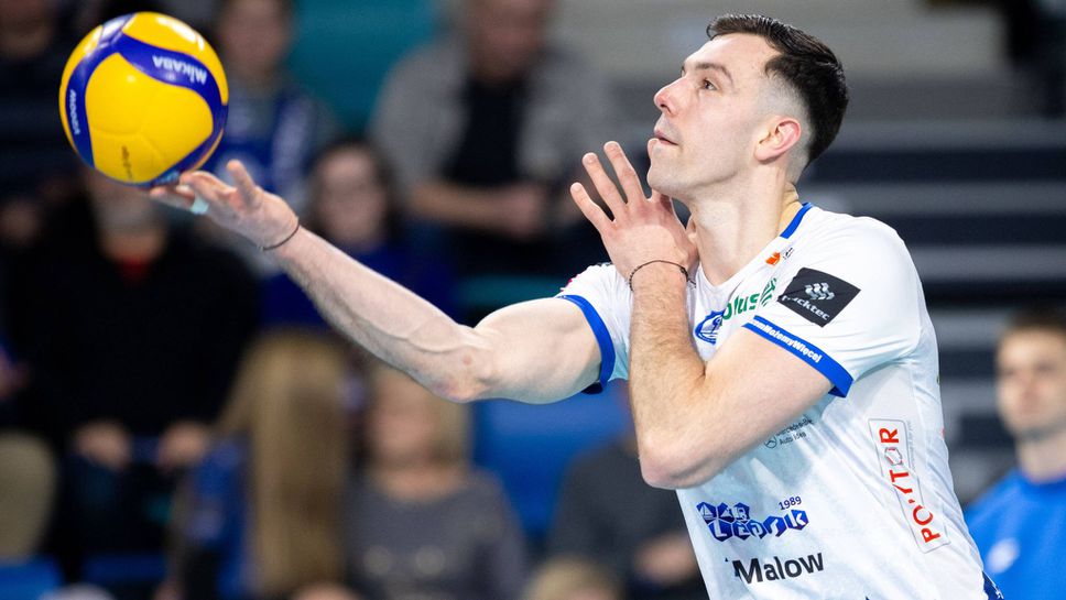 Аспарух Аспарухов с 18 точки, Шлепск изпусна 2 мачбола и загуби от СКРА Белхатов