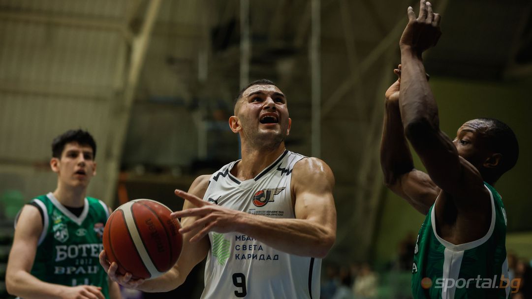 Томислав Минков пред Sportal.bg: Беше ни изключително трудно, но ги пречупихме през второто полувреме