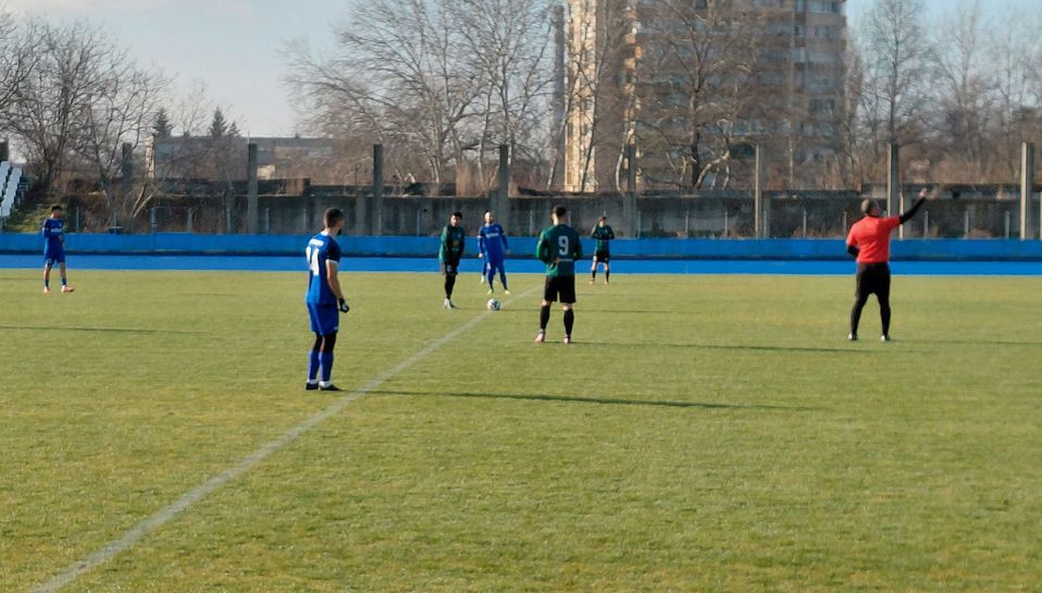 Нефтохимик Бургас се наложи с 2 0 над Черно море