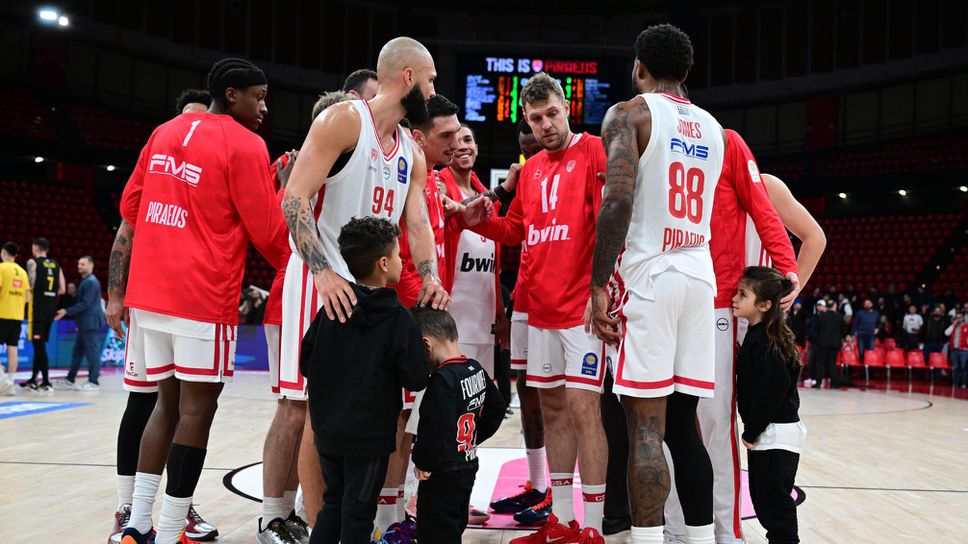 Олимпиакос продължи непобедената си серия в гръцката Баскет лига В