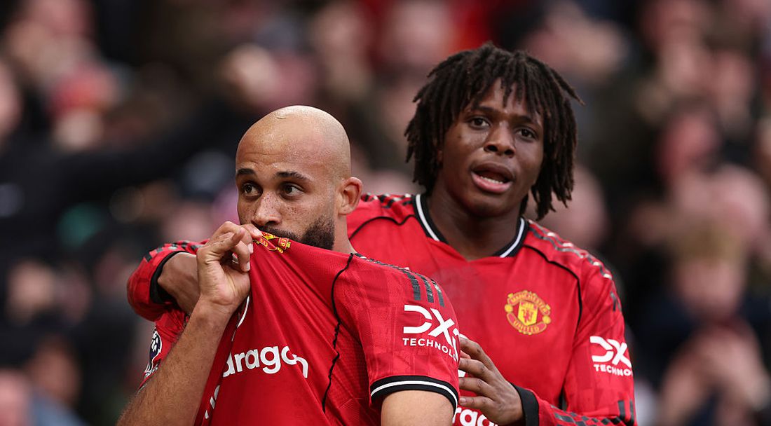 Ман Юнайтед се преобрази в първия мач на Карик и прегази Ман Сити, който се спаси от срамен резултат