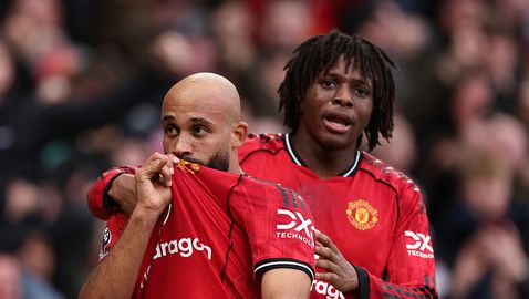 Ман Юнайтед се преобрази в първия мач на Карик и прегази Ман Сити, който се спаси от срамен резултат