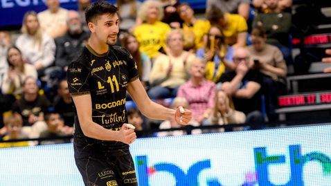 Алекс Грозданов №1 по блокади в Полша