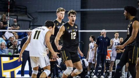 Александър Къндев с 16 точки за победа на Лонг Бийч