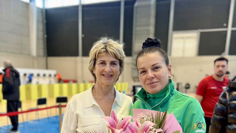 Антоанета Костадинова си направи перфектен подарък за рождения и именния