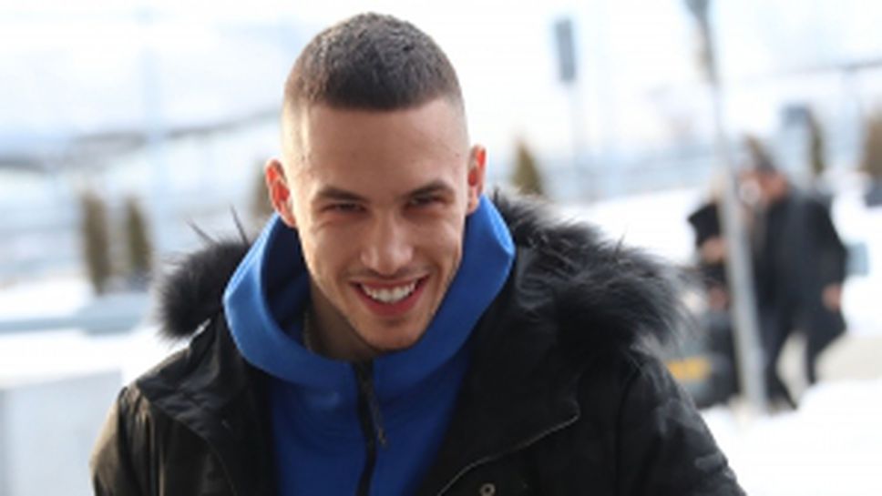 Станислав Иванов замина за САЩ с полет през Истанбул