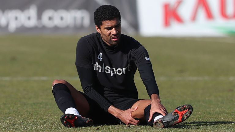 Бранителят на Локомотив София Дейвид Малембана сподели пред Sportal bg какво го е