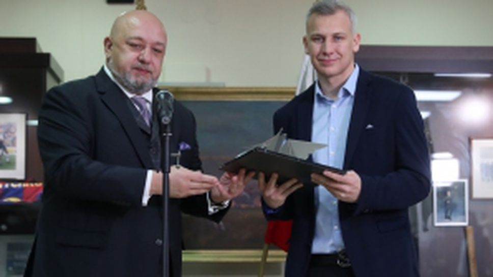 Главният редактор на Sportal.bg с награда за спортна журналистика "Люпи и Мичмана"