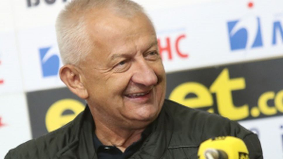 Пресконференция на Христо Крушарски