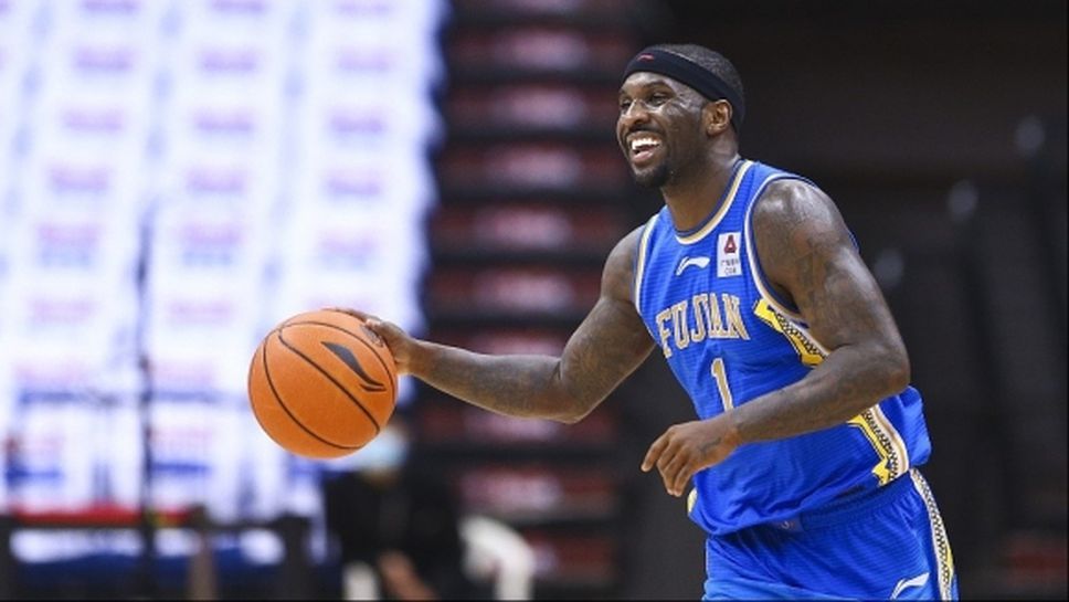 Бивша звезда от НБА продължава в Гърция след фиаското в Китай