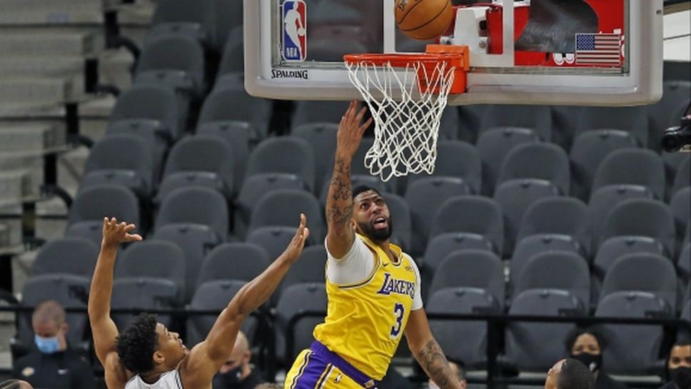 Антъни Дейвис е доволен от новото оръжие в арсенала си